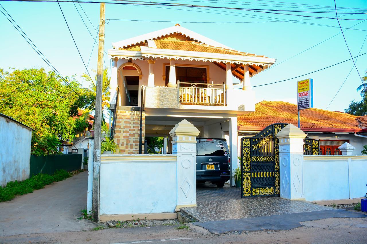Joseph Family Villa Negombo Bagian luar foto